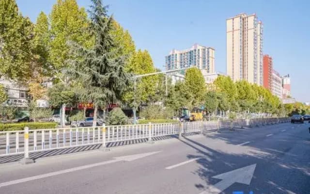 Yi Ai Boutique Hotel (Xixia Gangwan Branch)