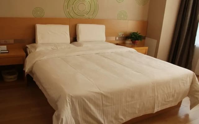 GreenTree Inn Pingdingshan Wanda Plaza Branch