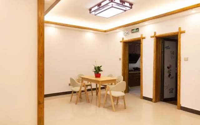 Easy House