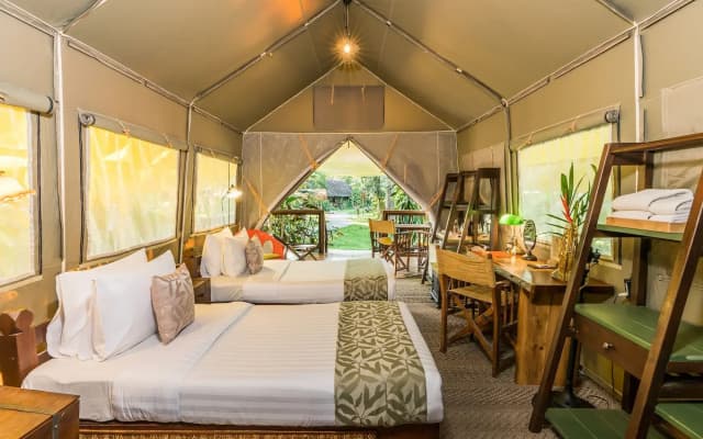 Hintok River Camp at Hellfire Pass