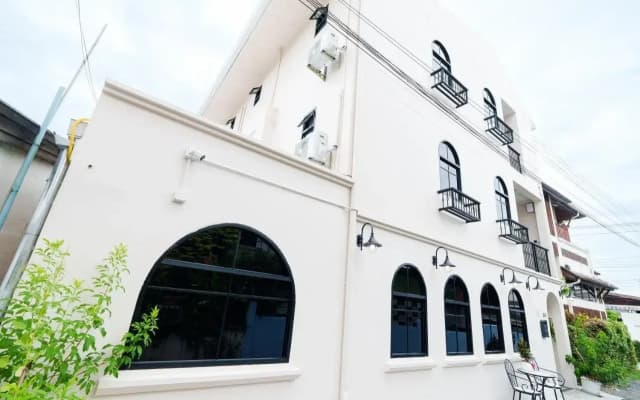 Holiday Cottage Hotel Chiang Mai