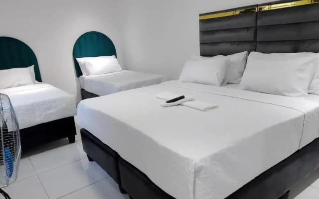 Duminy Guest Lodge