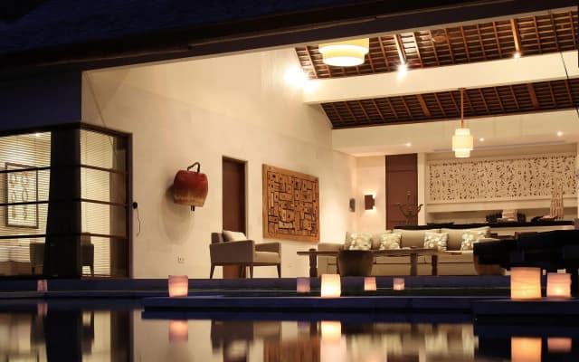 Nyaman Villas