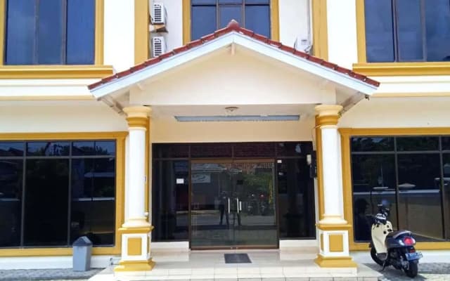 Hotel Akbar Syariah Banyumas RedPartner
