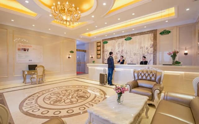 Vienna International Hotel Meizhou Dingzi Bridge