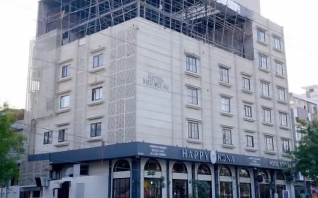 Hotel Square 36