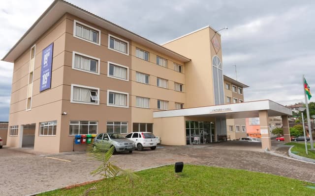 Hotel 10 Sao Leopoldo