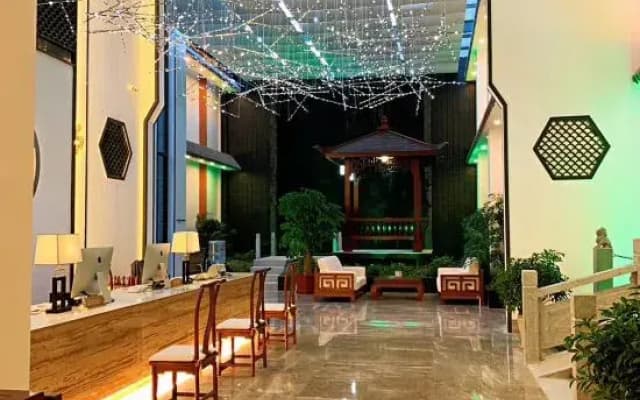 Yangzhou Slender West Lake Dongguan Street Yunhe No.1 Resort Hotel