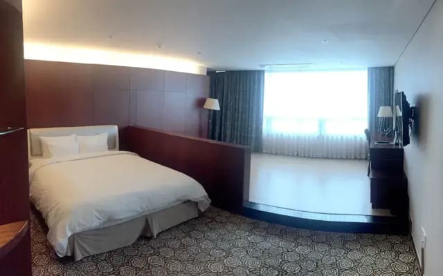 SunValley Hotel