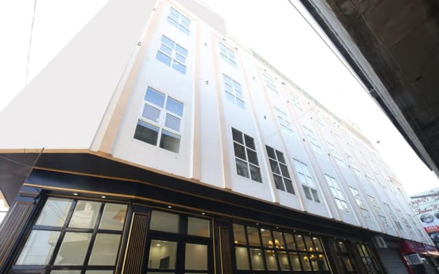 Capital O 23228 Hotel Bahia Heights