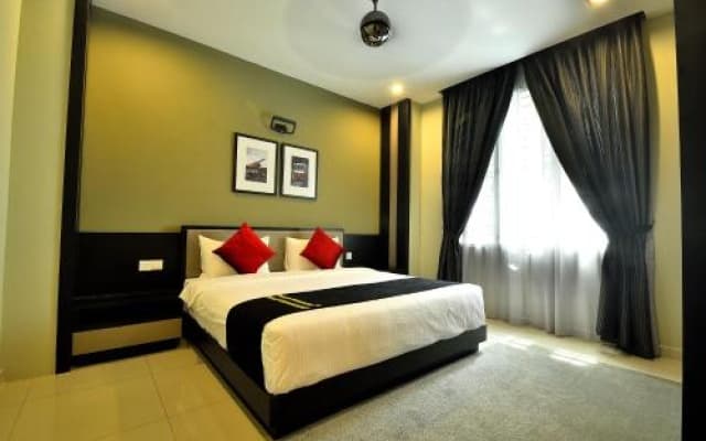 Iris Luxury Service Villa