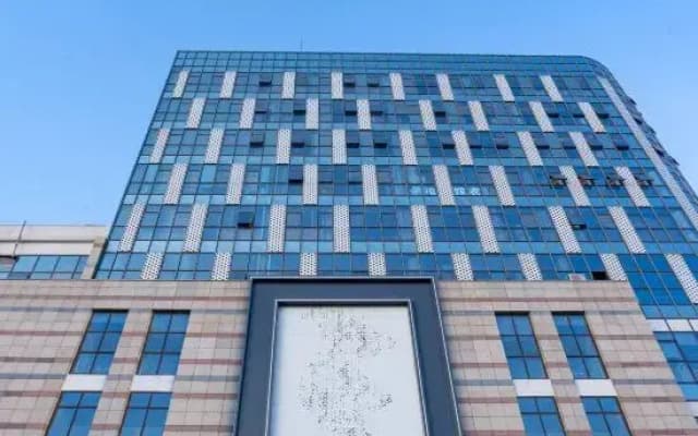 Homeinn Plus Hotel (Pei County Zhongjin Plaza)