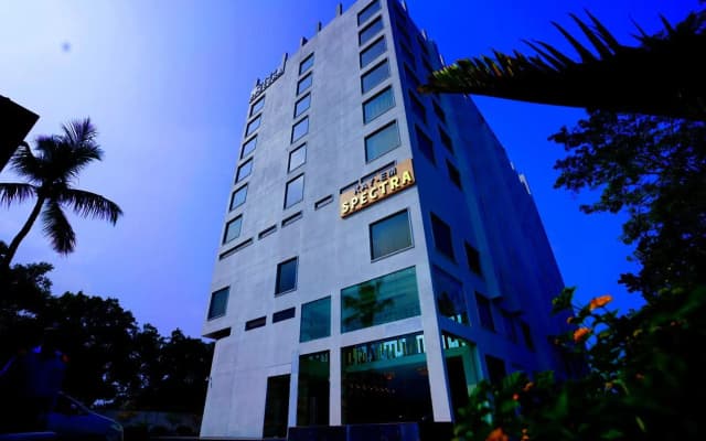 Kay-EM Spectra Hotel