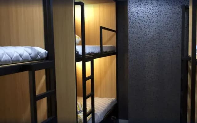 Sum Guesthouse Nampo Garosugil - Hostel