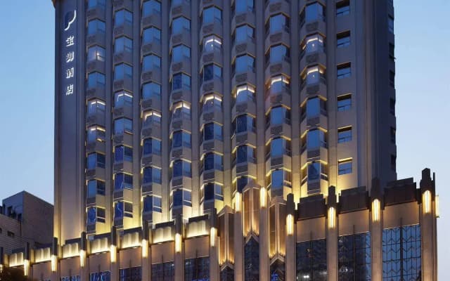 Elegant Hotel Shanghai Bund
