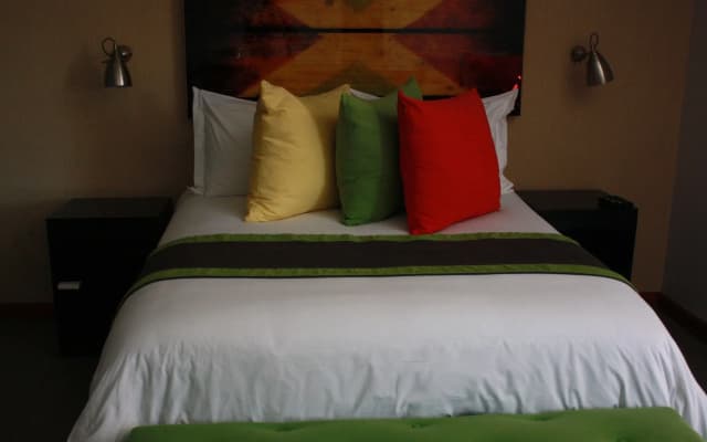 Yalla Yalla Boutique Hotel