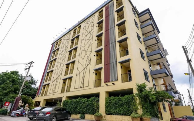 Nida Rooms King Mahidol 194 Gate