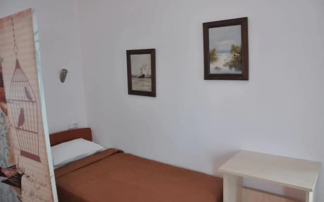 Knidos Hotel