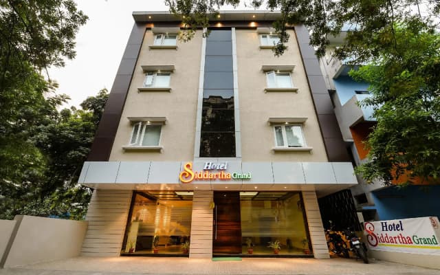 Capital O 22922 Hotel Siddartha Grand