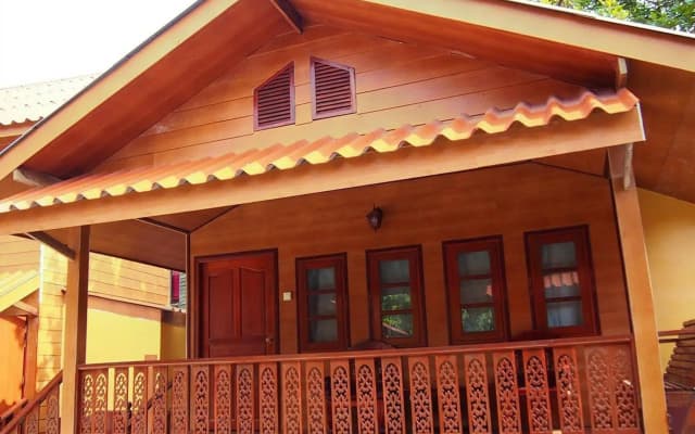 Coco Beach Bungalows