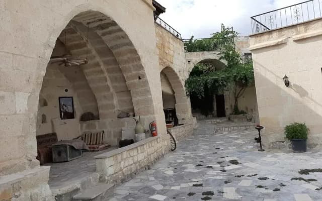 Aziz Cave Hotel