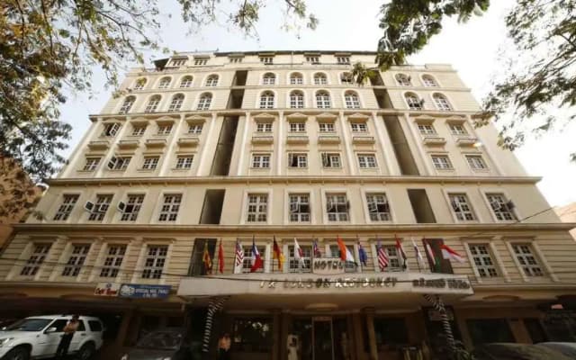 Hotel IK London Residency