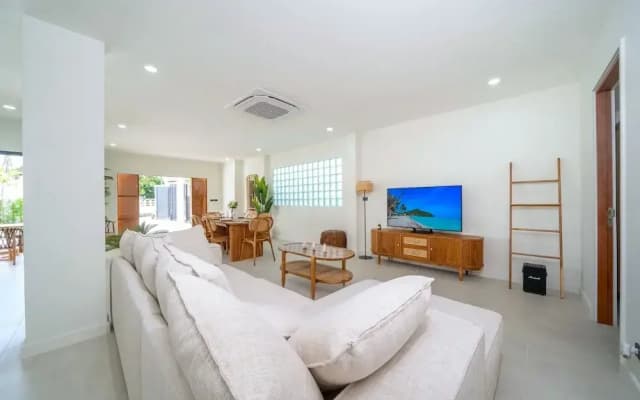 Bali Style 4BR Pool Villa Kaia in Rawai