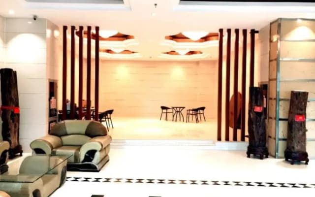Taizhou Huadong Hotel