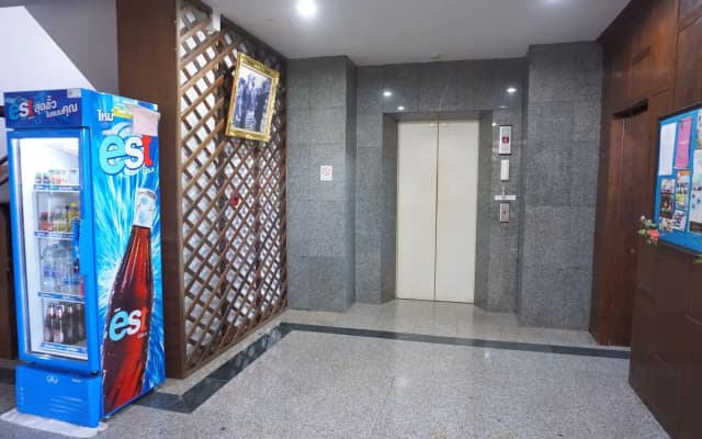 A.P. Court Hotel