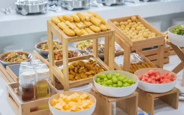 H Mufeng Hotel