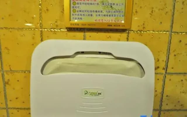 Liangyou Business Hotel (Songnan Lishan Road Shop)