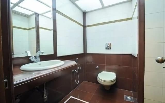 Hotel Dwaraka Residency