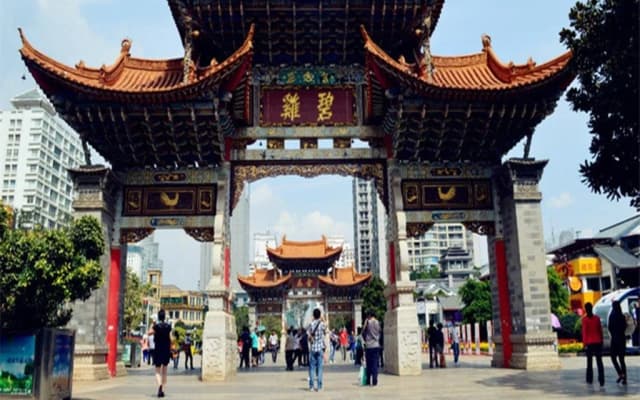 26 Life Hostel Kunming Dianchi Branch