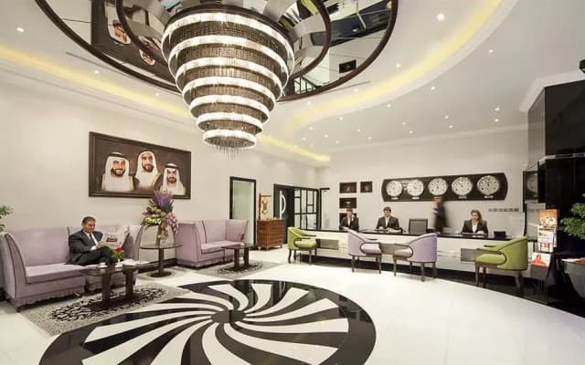 Swiss Hotel Corniche