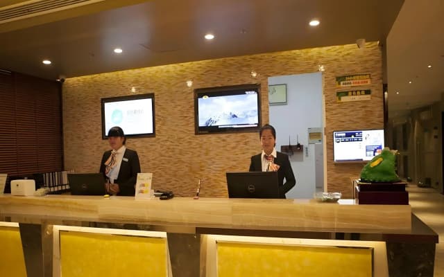 GreenTree Inn Jiansu Nantong Tongzhouwan Huanghe Road Business Hotel