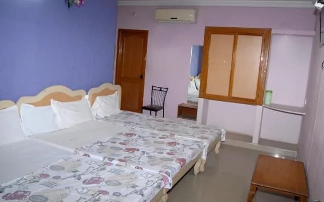 Hotel Jayaam