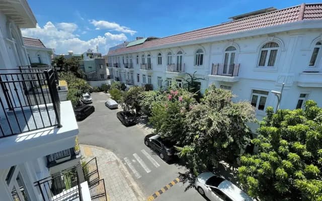 Aroma Luxury Villa