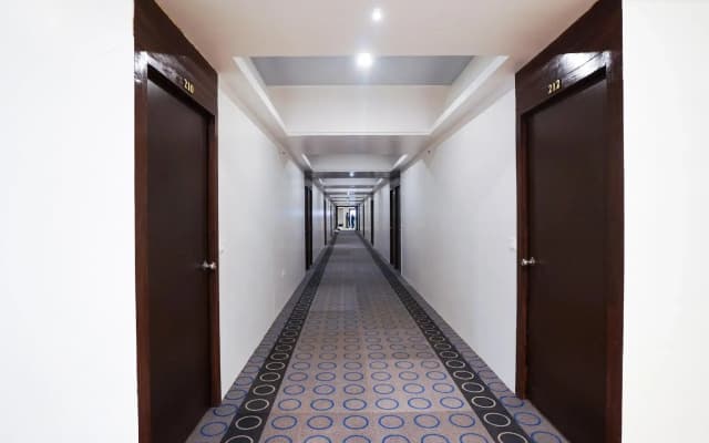 OYO 65166 Hotel Shivam