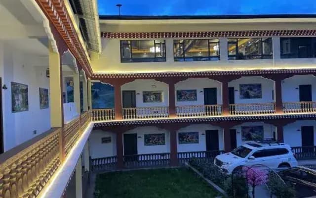 Nyingchi Sangji Zhuoma Family Homestay
