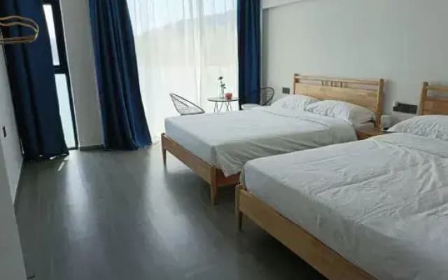 Shengsi medlar culvert  pavilion home stay facility