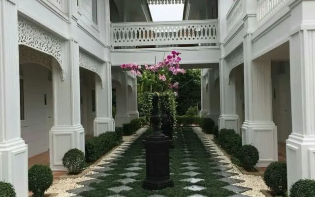 NirvaNAN House