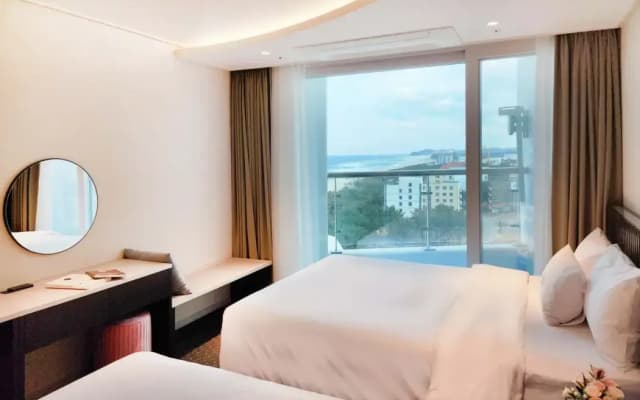Sota Suite Yang Yang Granbay
