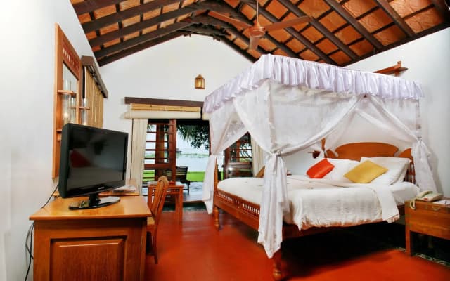 Punnamada Resorts
