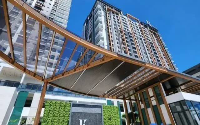 Urban Retreat @ K Avenue • Pool • Paid Parking