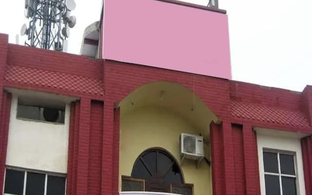Goroomgo Brij Dham Guest House Mathura