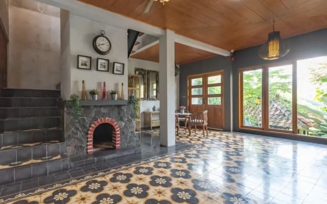 Casa de Apple Dago Bandung by RedDoorz