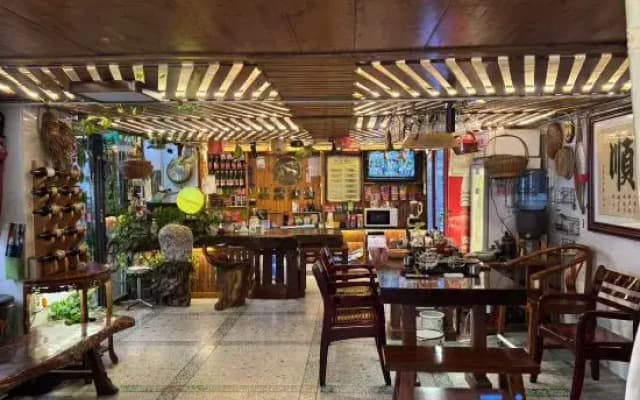 Lingshan Qichang Homestay