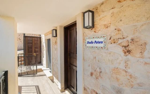 White Garden Villas