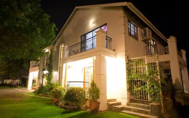 La Boheme Guesthouse