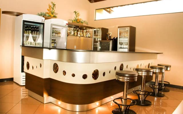 Hotel Lago Dourado